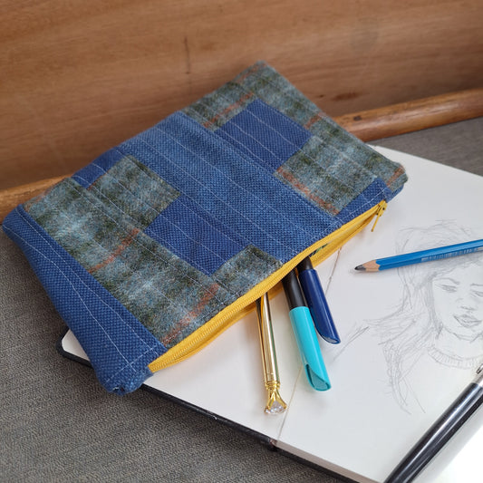 Patchwork zipped bag