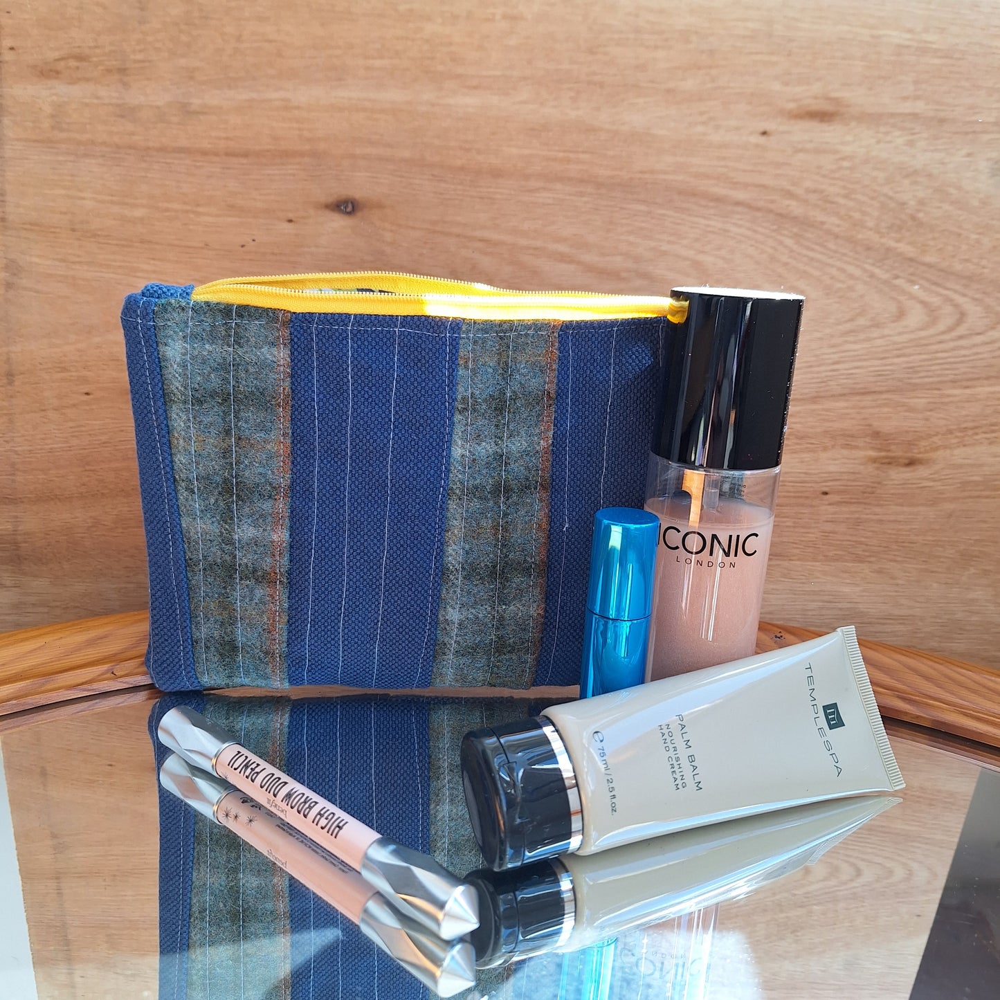 Patchwork zipped bag