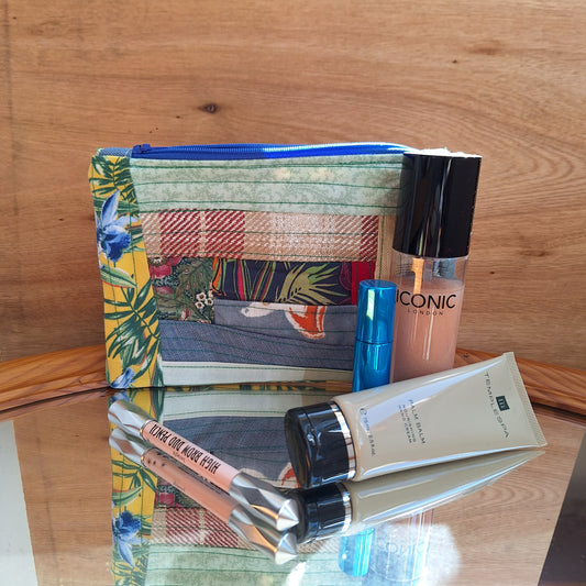 Patchwork zipped bag